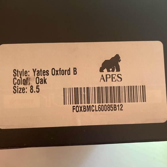 Beckett Simonon Yates Oxford Dress Shoe - Picture 8 of 8